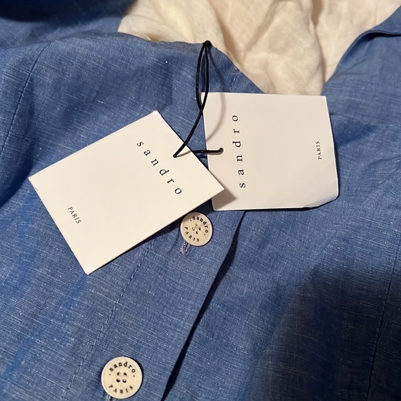 Sandro Mayan Cropped Shirred Chambray Top In Blue - Picture 3 of 5